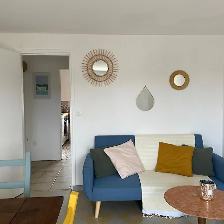 Maison Calme à Un 15min à Pied De La Casa vacanze