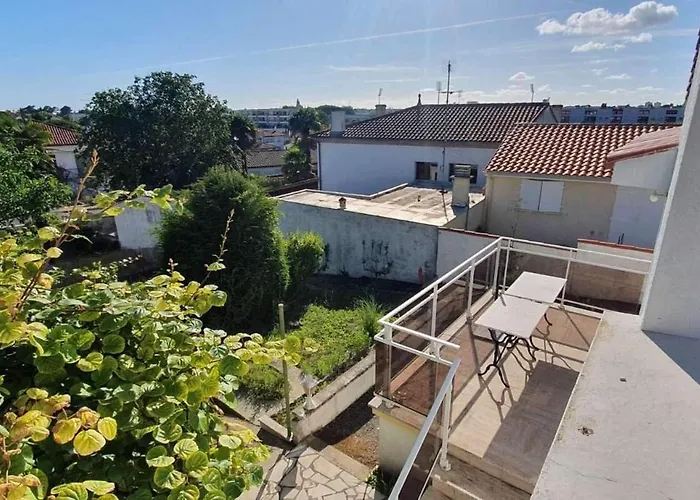 Vakantiehuis Maison Calme A Un 15min A Pied De La *